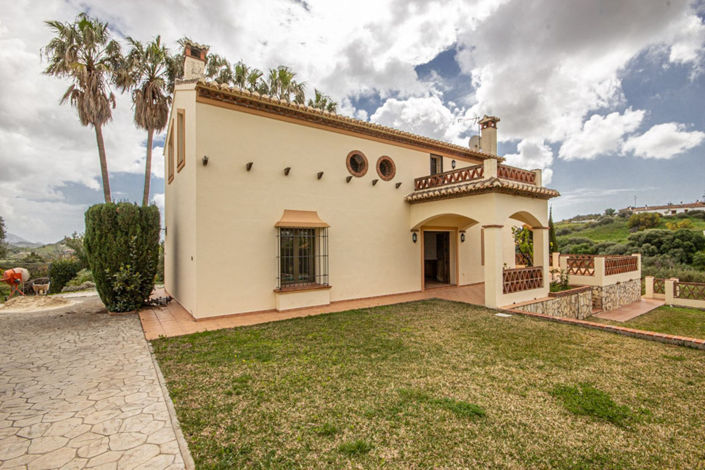 Image No.6-3 Bed Villa for sale