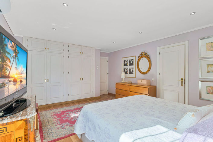 Image No.18-3 Bed Villa for sale