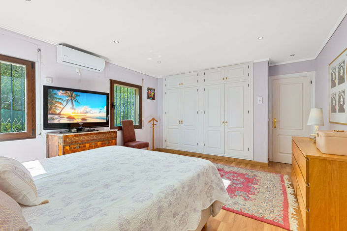 Image No.20-3 Bed Villa for sale