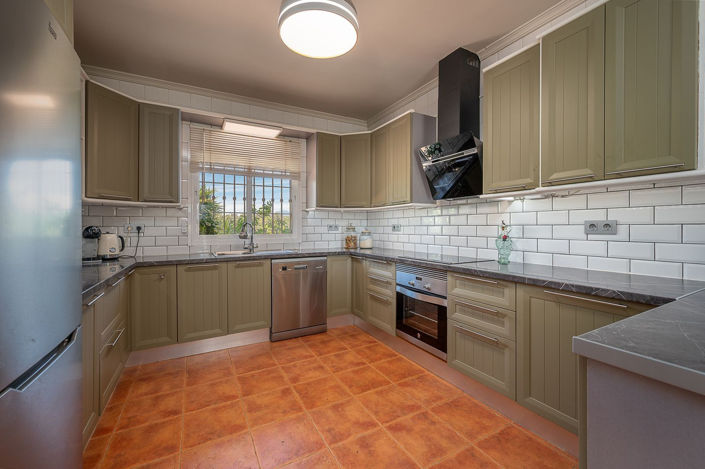 Image No.19-3 Bed Villa for sale