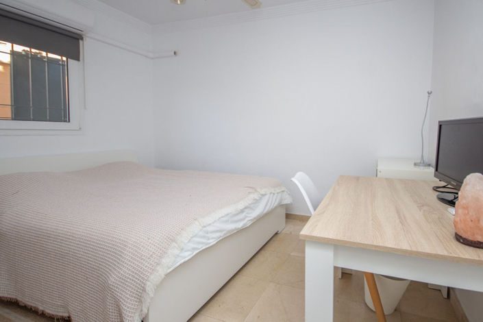 Image No.21-4 Bed Townhouse for sale