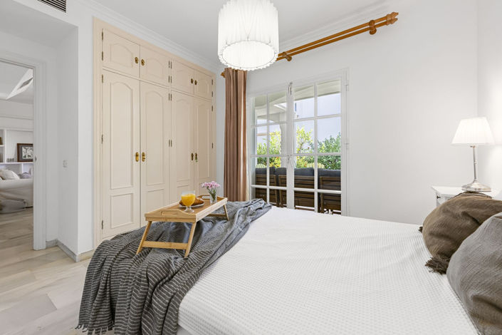 Image No.16-3 Bed Townhouse for sale