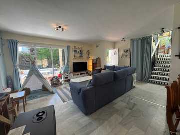 nbggjunfrzn3-e898b2bb2a2fdfd06d2c39894dce8316