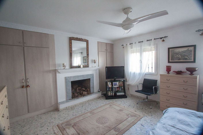 Image No.9-4 Bed Finca for sale