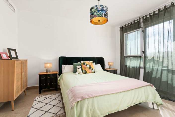 Image No.15-3 Bed Townhouse for sale