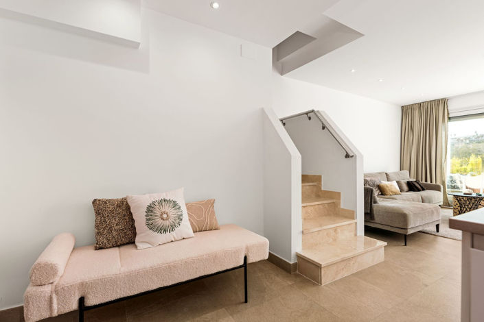 Image No.7-3 Bed Townhouse for sale