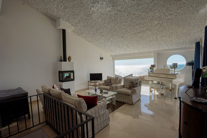 Image No.5-3 Bed Villa for sale