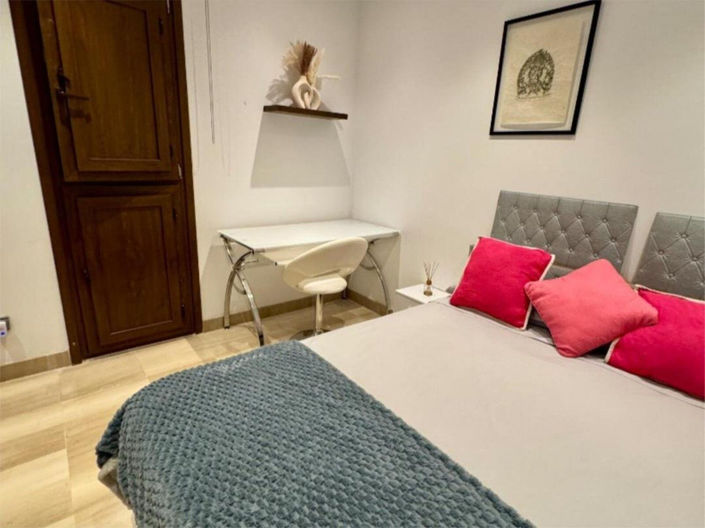 Image No.11-3 Bed Apartment for sale