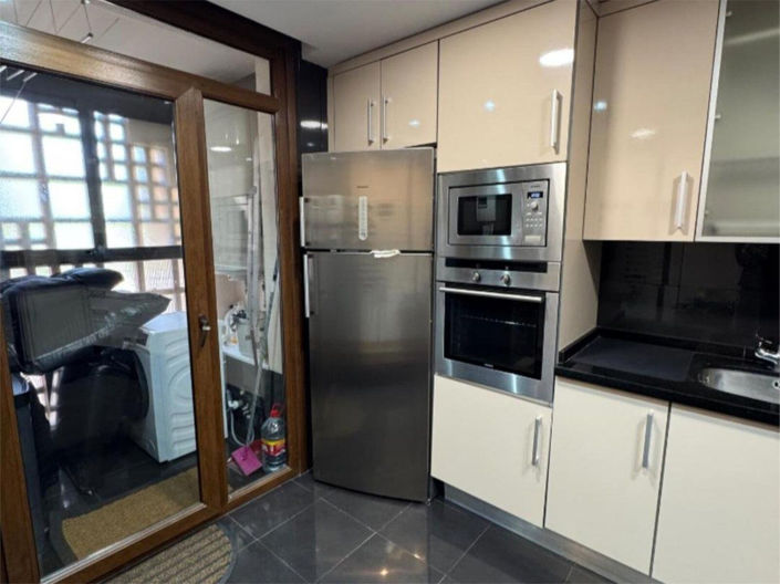 Image No.8-3 Bed Apartment for sale