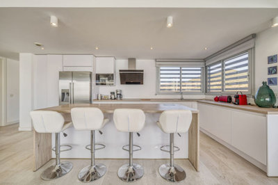 atdw8o6lun77-aa4cc561180b369757c0bb4af9886cd3