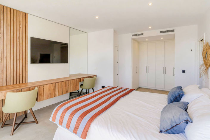 Image No.21-4 Bed Apartment for sale