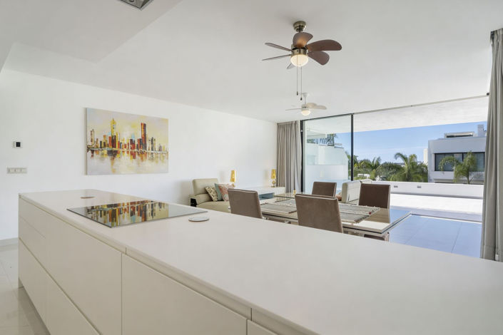 Image No.14-3 Bed Apartment for sale