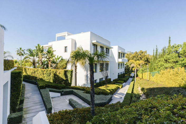 Image No.3-3 Bed Apartment for sale