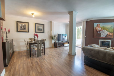 m4yisfj3y94-c23c0f86247804fa50226aecd8b0b2c8