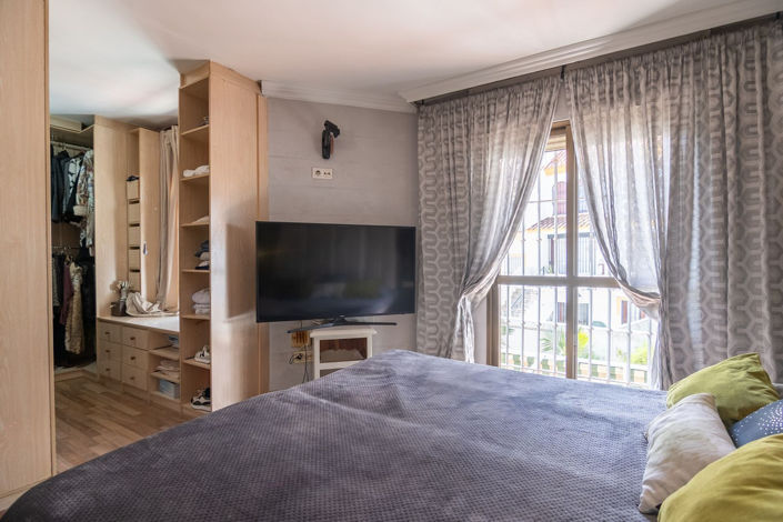 Image No.16-3 Bed Townhouse for sale