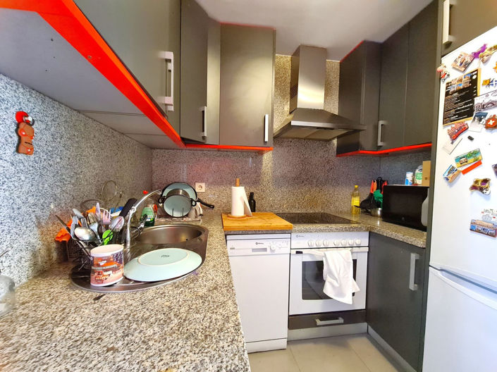 Image No.10-3 Bed Apartment for sale