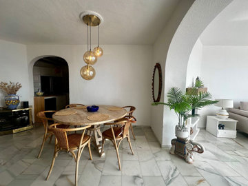 s8e8qvfqemr10-bb915d1cb19341576dcdc994b81ab9c