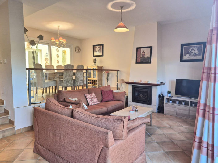 Image No.9-3 Bed Townhouse for sale