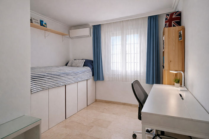 Image No.14-4 Bed Townhouse for sale