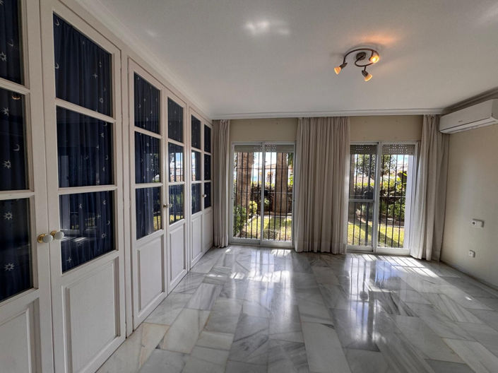 Image No.6-3 Bed Townhouse for sale