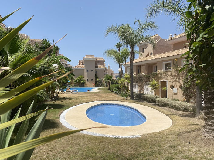 Image No.3-4 Bed Townhouse for sale