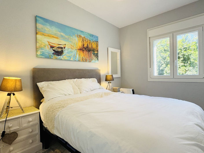 Image No.11-4 Bed Townhouse for sale