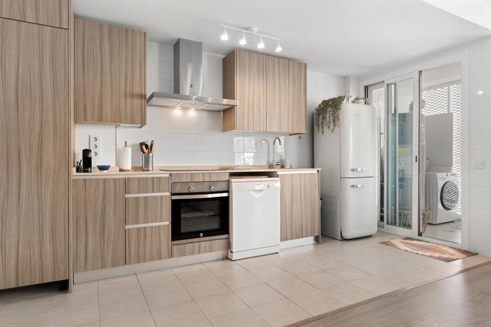 Image No.12-3 Bed Apartment for sale