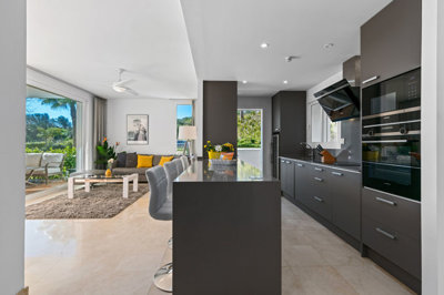 71280qw1j510-bb915d1cb19341576dcdc994b81ab9c5