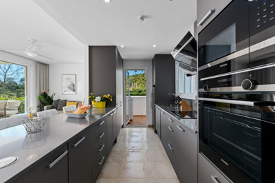 g9uqmfa6qzf14-d70dc3102c00d7be0e872dfe1c1f86d