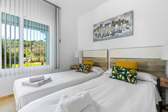 Image No.19-2 Bed Apartment for sale