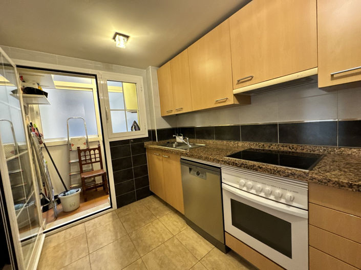 Image No.12-2 Bed Apartment for sale