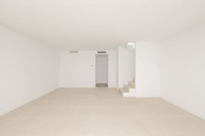 pg3t0ujsgkq12-53013098fcab6c38b1379cd33298e05