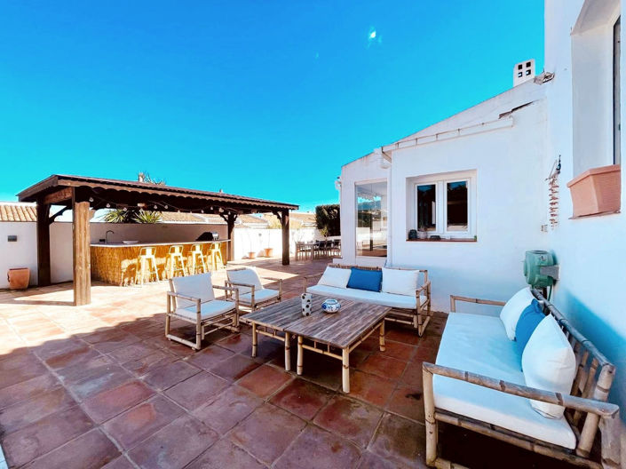 Image No.4-4 Bed Villa for sale