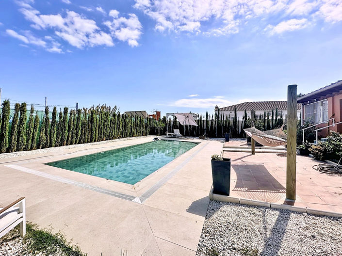 Image No.4-3 Bed Villa for sale