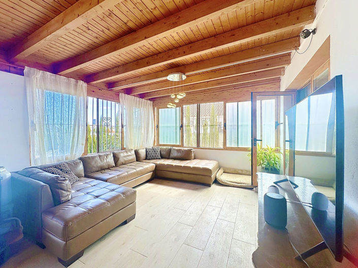 Image No.9-3 Bed Villa for sale