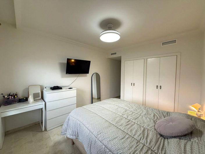 Image No.16-2 Bed Apartment for sale