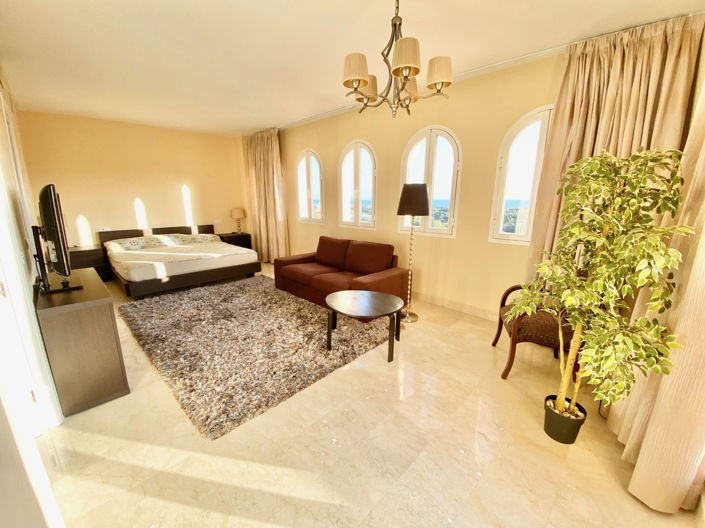 Image No.16-3 Bed Penthouse for sale