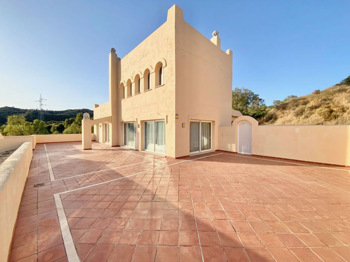 Image No.2-3 Bed Penthouse for sale