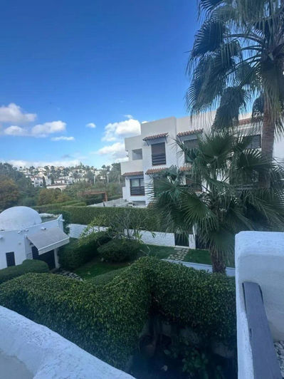 Image No.3-Appartement de 2 chambres à vendre à Estepona
