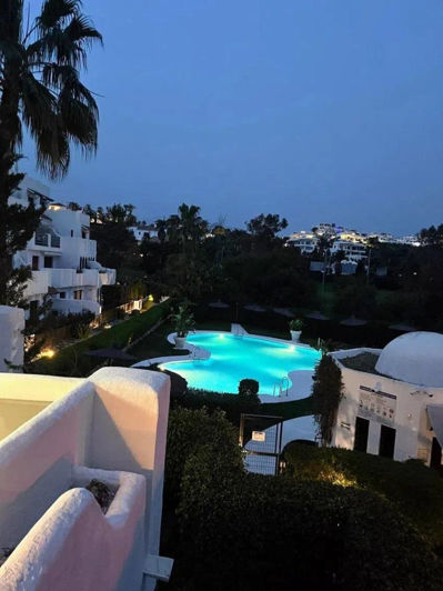Image No.4-Appartement de 2 chambres à vendre à Estepona
