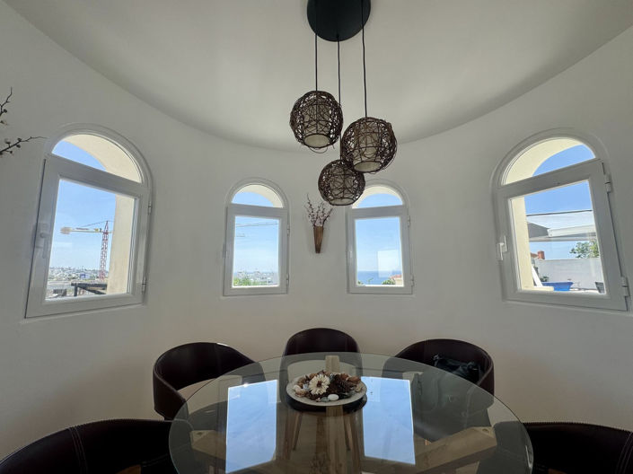 Image No.10-4 Bed Villa for sale