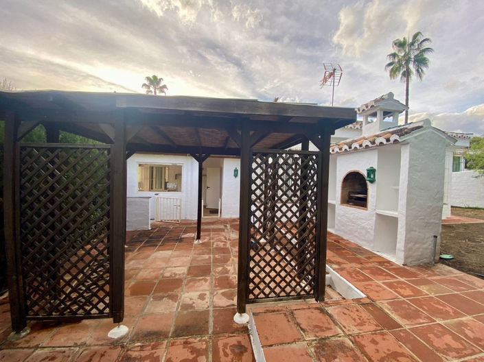 Image No.10-3 Bed Villa for sale