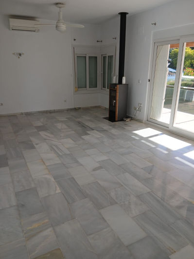 Image No.15-3 Bed Villa for sale