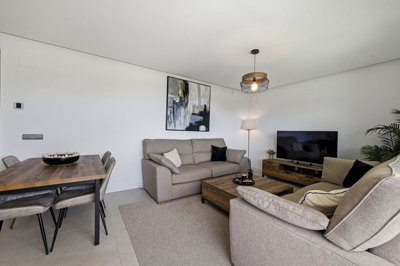 uuu8gch39dg13-5fd73dea700db77384c091ca9818b1a