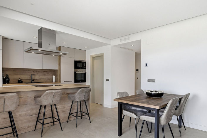 Image No.6-3 Bed Apartment for sale