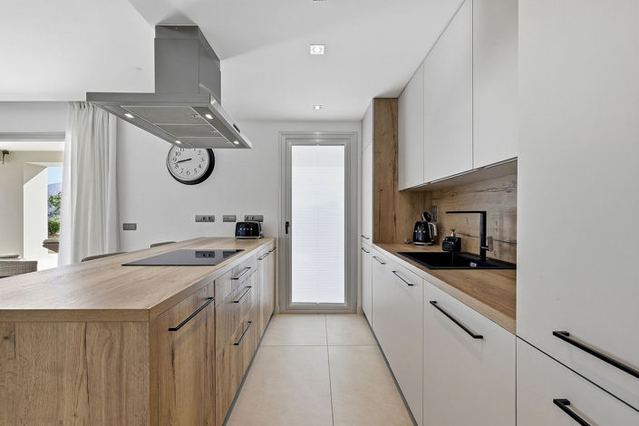 Image No.8-3 Bed Apartment for sale