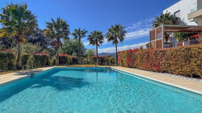 xqutm7y3cu2-5bd7b9d04b45e33852eaf0ec6670150d