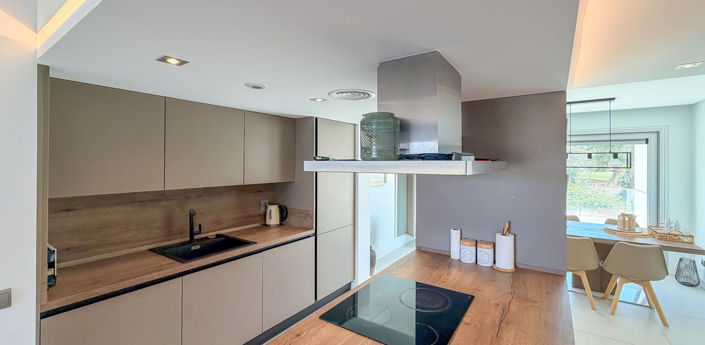 Image No.9-2 Bed Apartment for sale