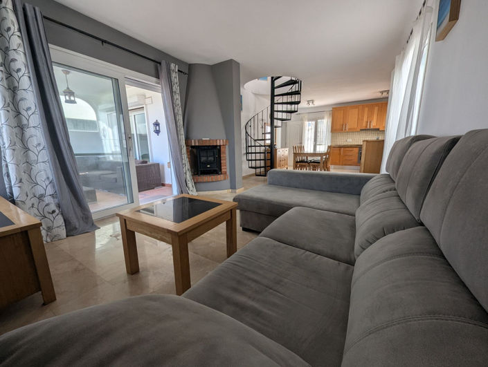 Image No.10-3 Bed Townhouse for sale