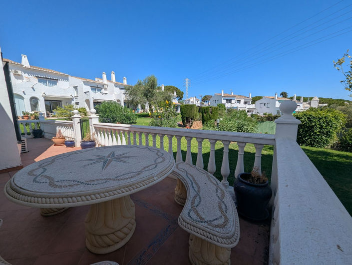 Image No.5-3 Bed Townhouse for sale